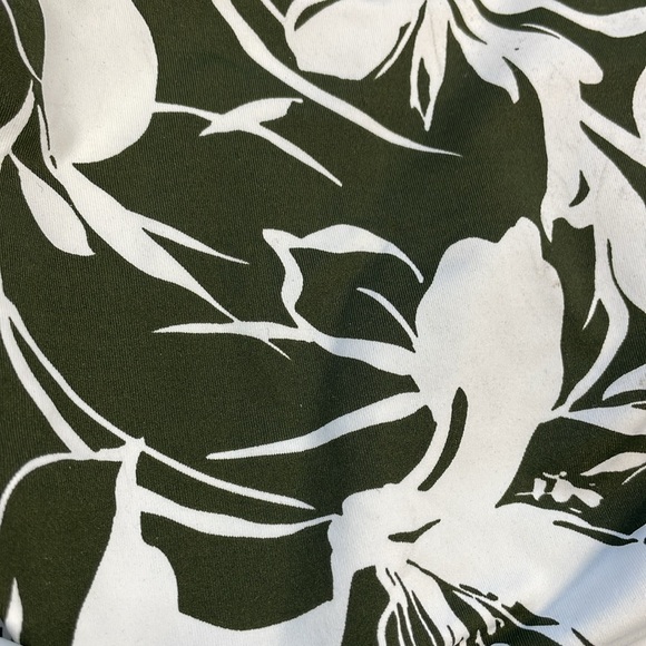 NWT Lauren Ralph Lauren Floral Shirred Ring Front Tankini Top Swim Green Sz 6 - Picture 8 of 14